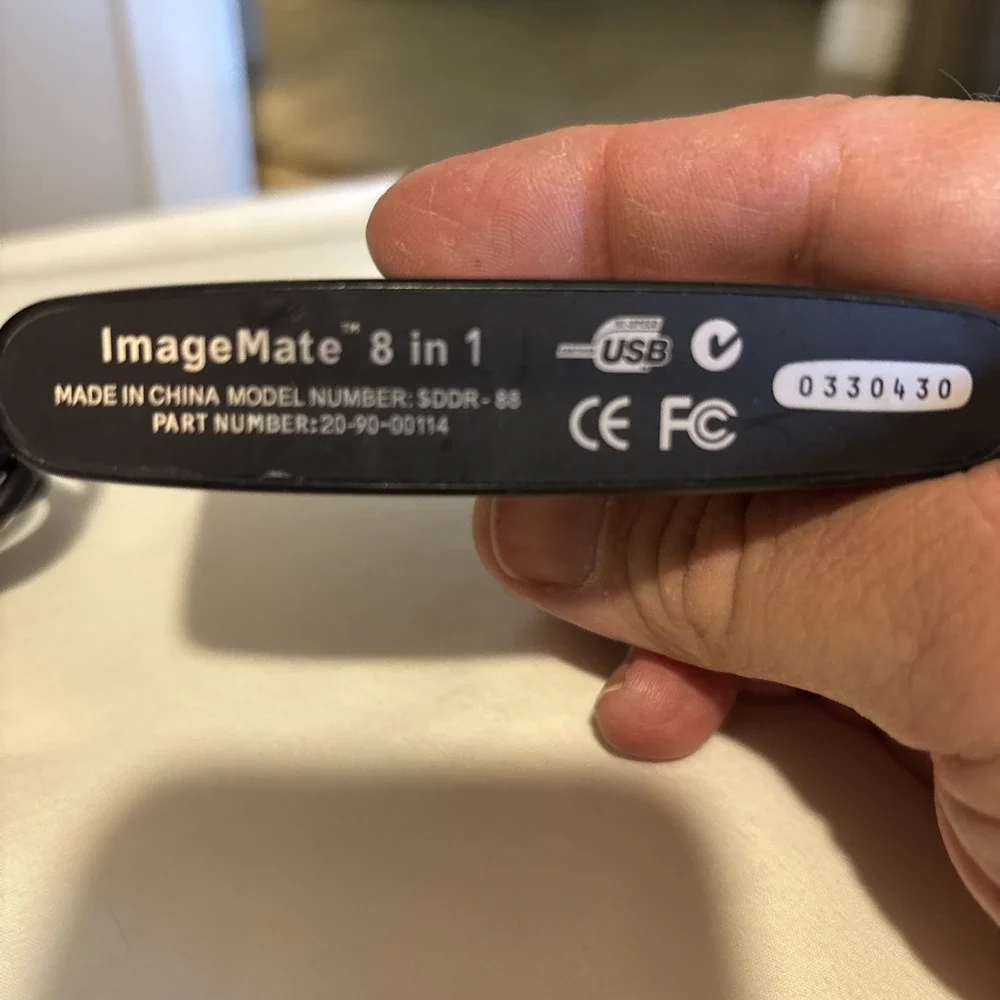 SanDisk ImageMate 8 in 1 Card Reader SDDR-88 Silver Black Excellent USB Dock